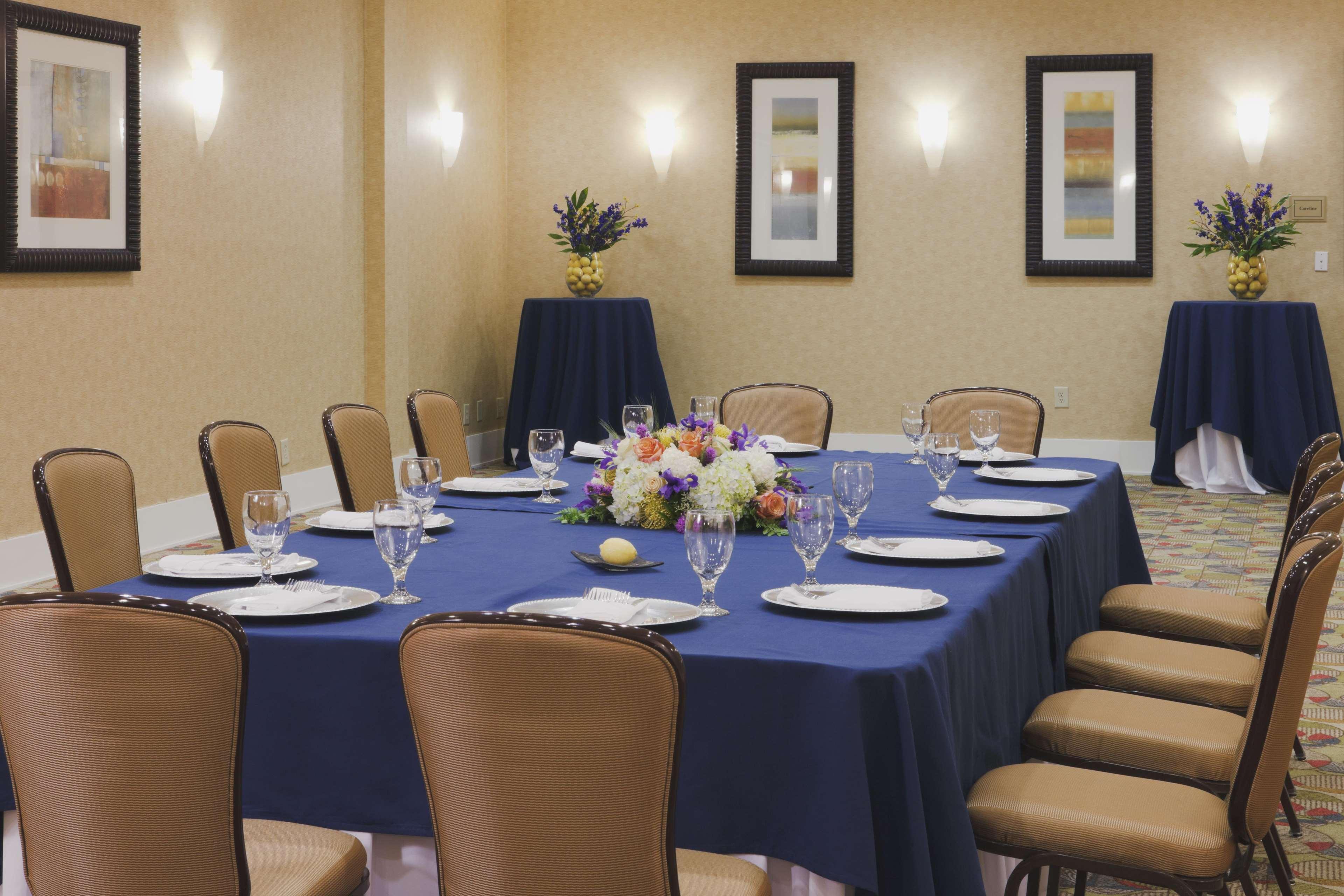 Doubletree By Hilton Columbus Hotel Restaurant billede